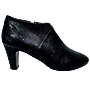 J. Crew Davos Gomma Leather Ankle Booties Black Italy Almond Toe Heels